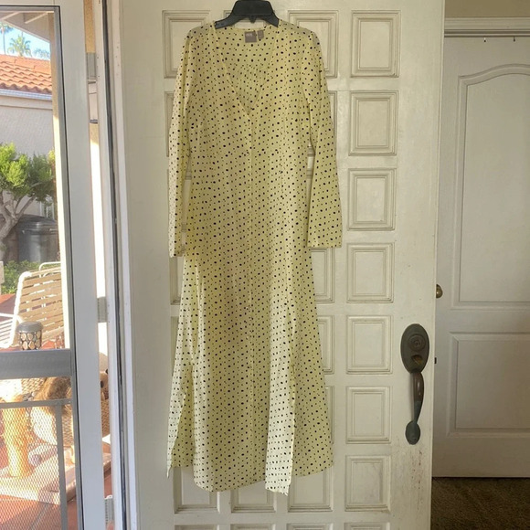 ASOS pale yellow polka dot dress size 2 runs big - Picture 1 of 17